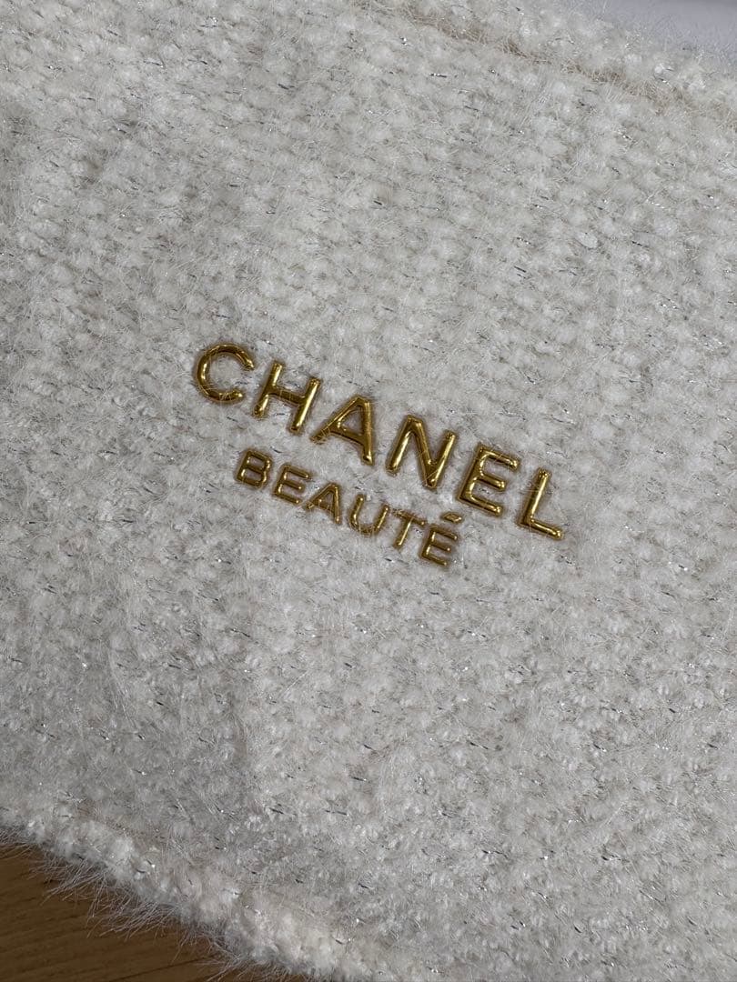 【未使用】CHANEL シャネル エッセンシャル ケア セット 2024