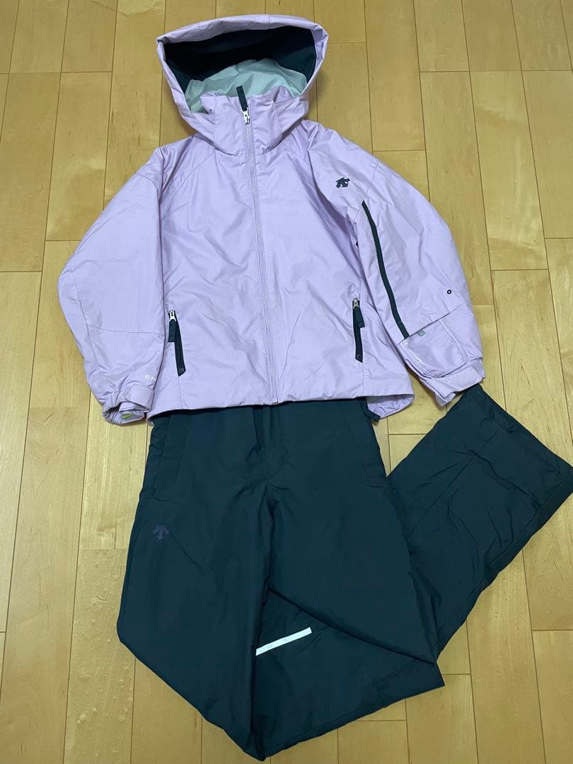 DESCENTE キッズスキーウェア　140cm 調整可