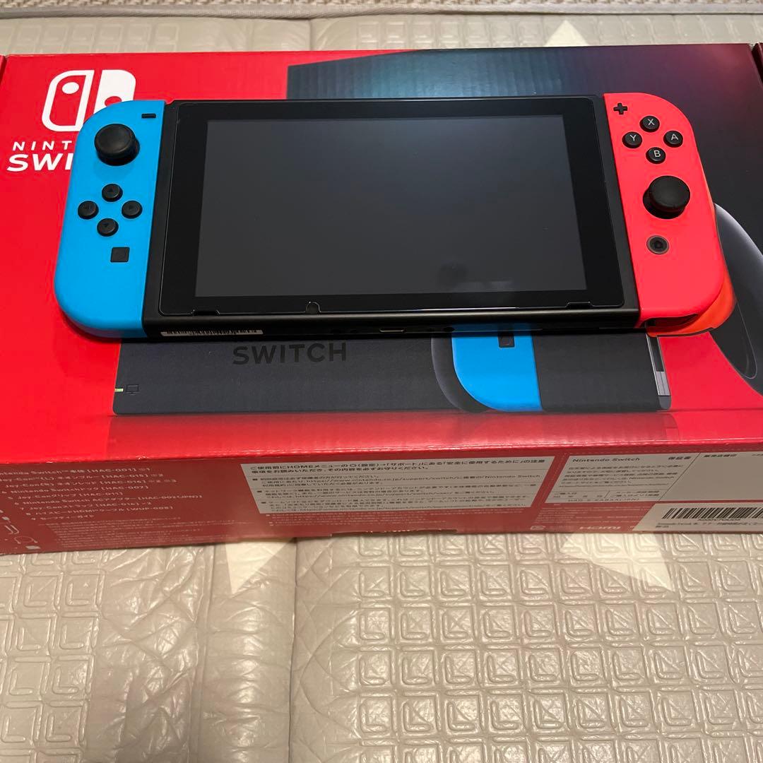 Nintendo Switch 本体　バッテリー持続時間が長くなったモデル