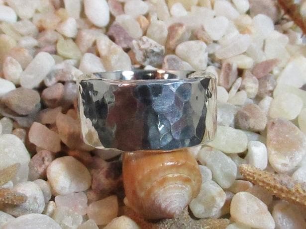 ★手作り★シルバー９５０槌目柄特太リング２６.５号