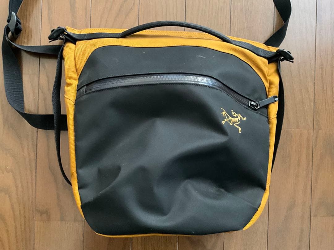 バッグ Arro8 Shoulder bag