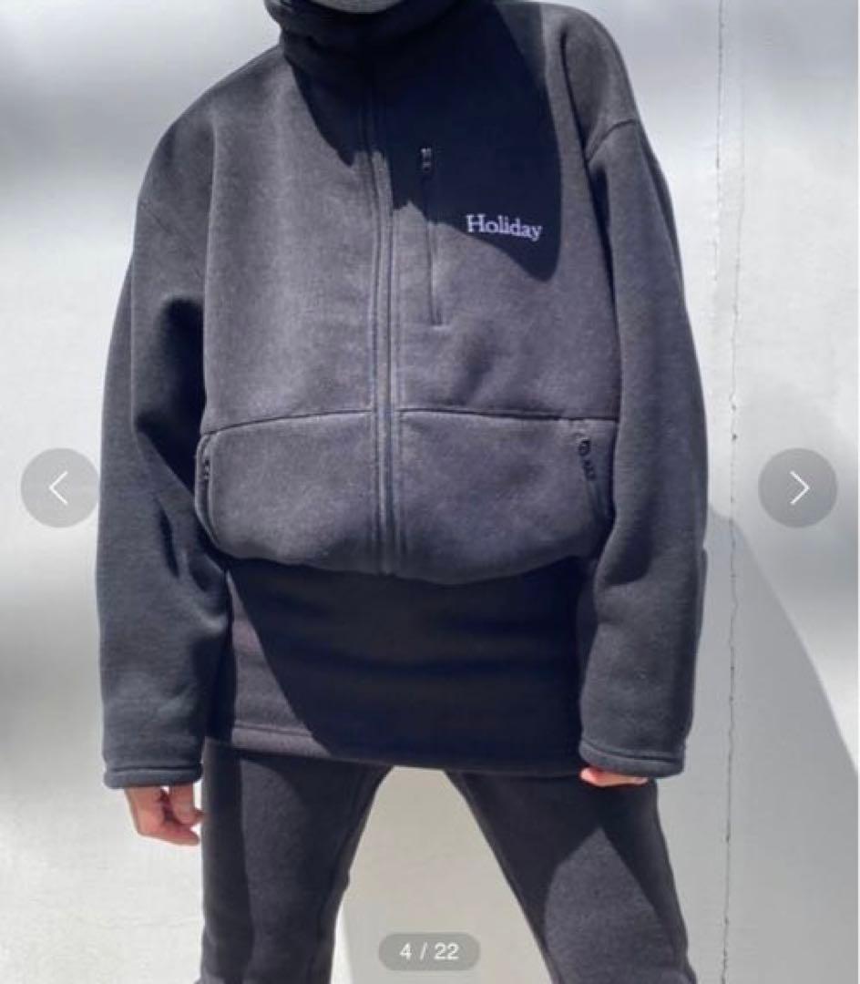 HOLIDAY THERMAL PRO FLEECE ミニスカート 美品