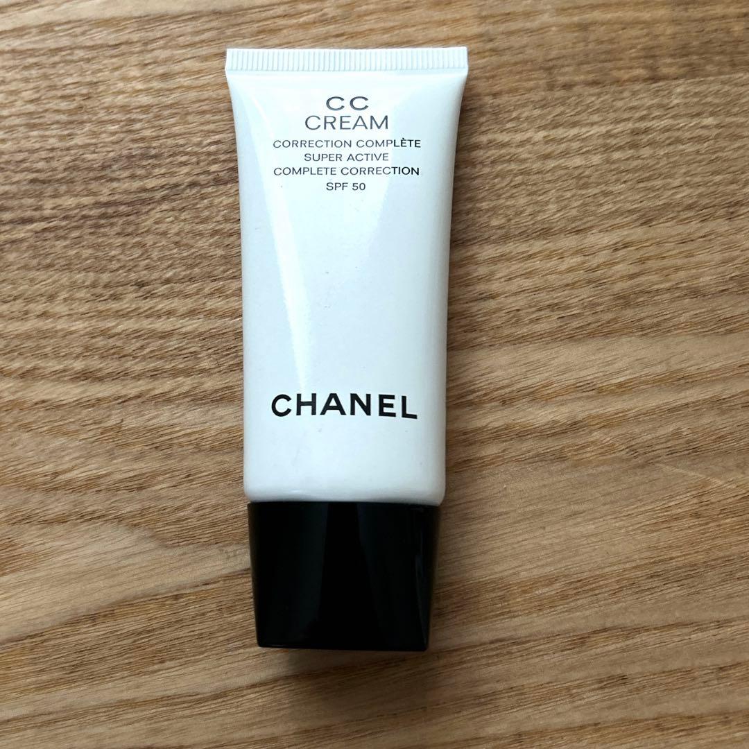 CHANEL CCクリームN 21 ベージュ