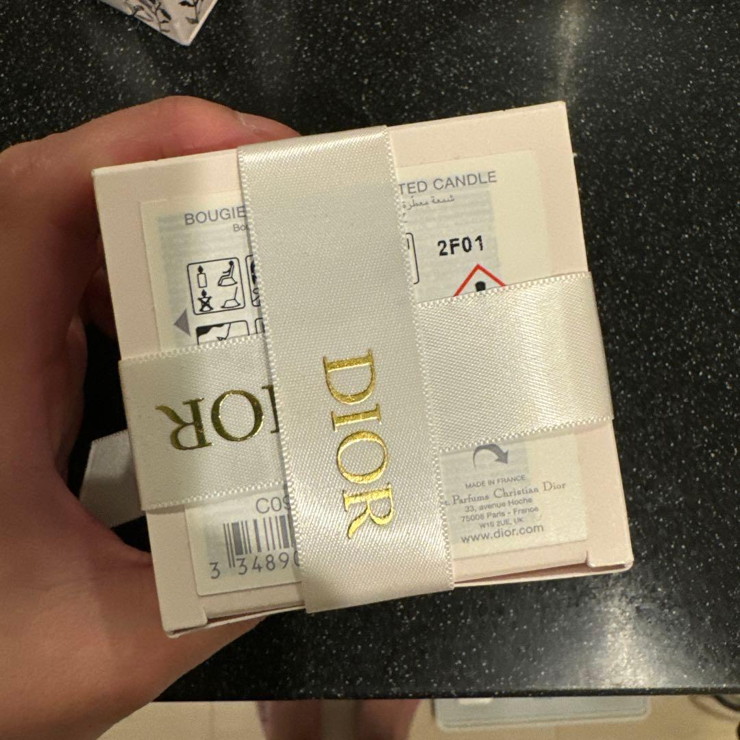 Miss Dior キャンドル　マカロンバスボム　バスパール