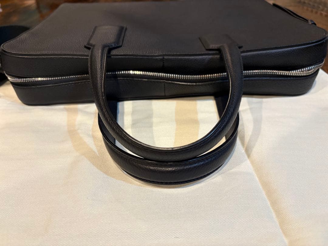 美品　ロエベLOEWEゴヤシンブリーフケース黒 レザー ビジネスバッグ