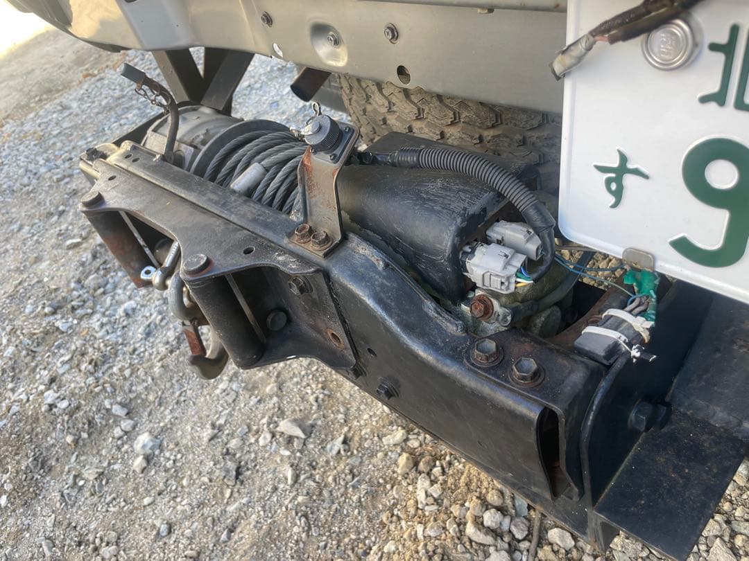 TOYOTA純正 12V ランクルの純正オプションウインチ　ランドクルーザー