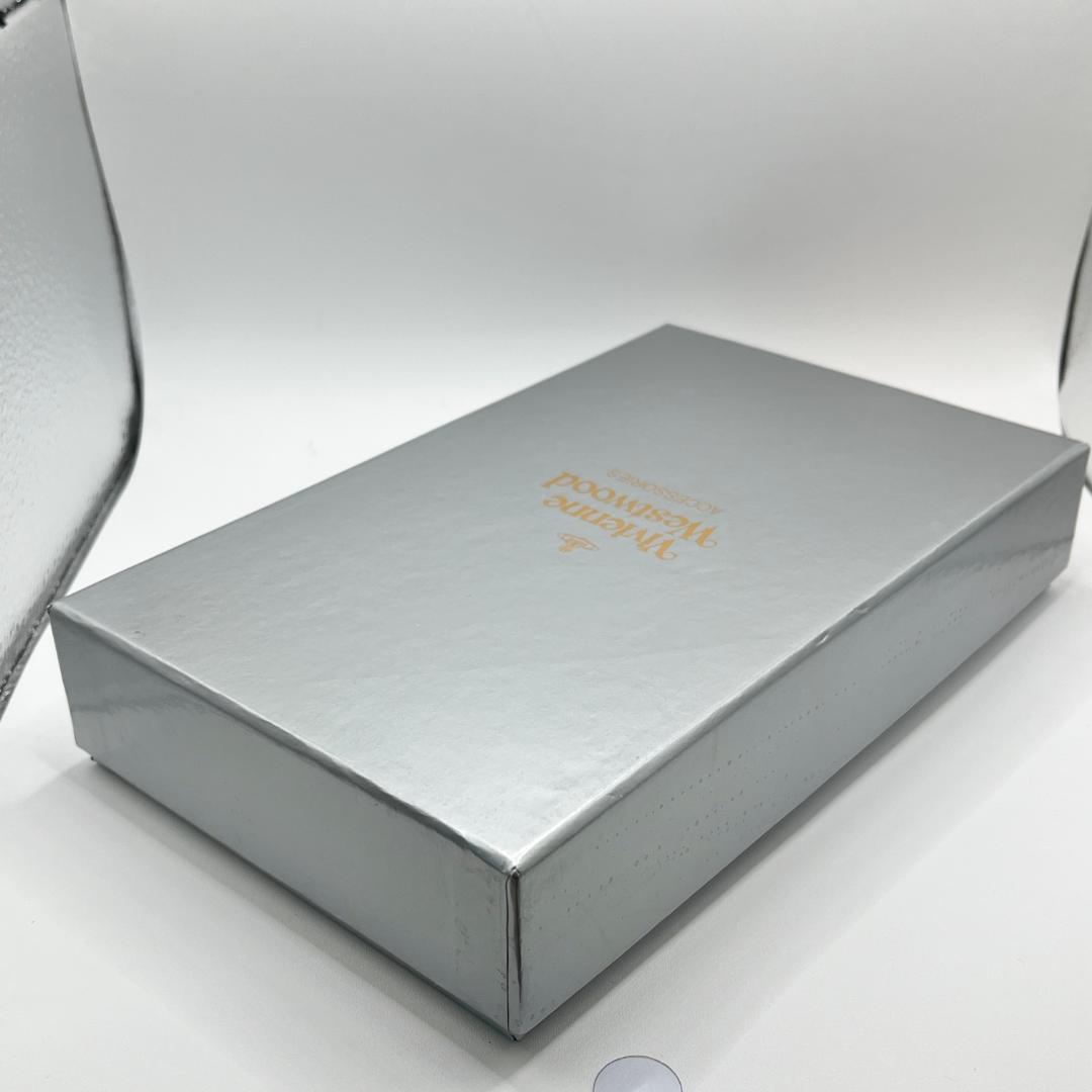 未使用 Vivienne Westwood 大人気シンプル 定番 茶 ブラウン