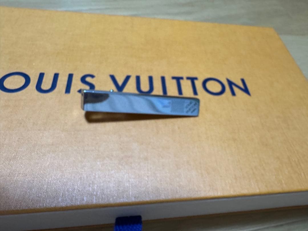 LOUIS VUITTON パンス クラヴァット ダミエ / ネクタイピン