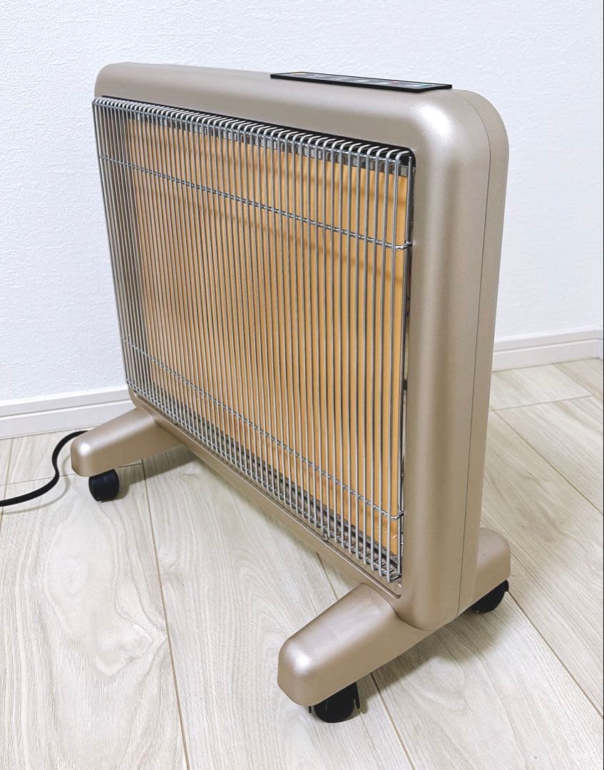 【良品】サンルミエ　遠赤外線暖房器　タイマー付き　E800L-TM