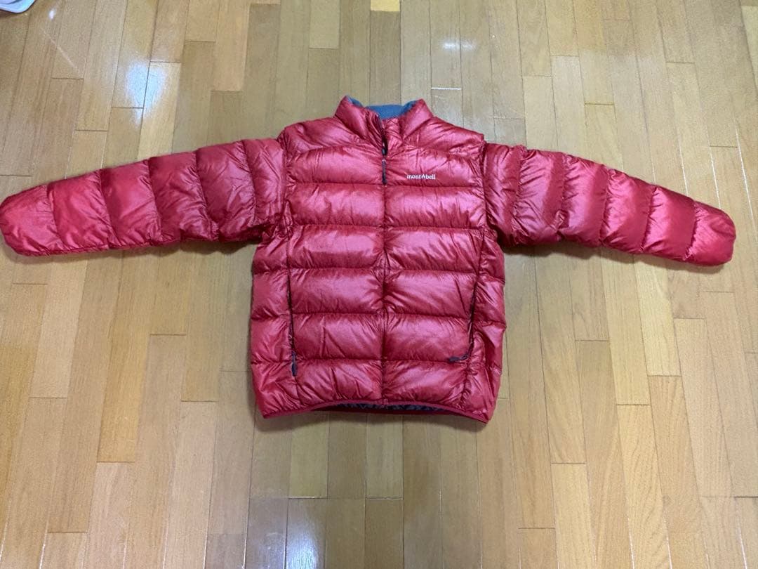宮城リョータ　monbell 赤 ダウンジャケット