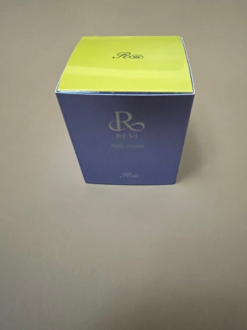 【正規品】REVI ルヴィ陶肌クリーム