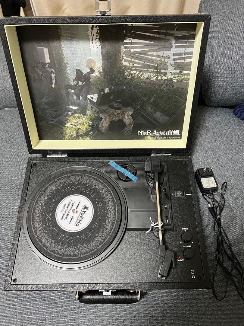 NieRAutomata ポータブルターンテーブル& Ｆ3サイズキャンバスアート