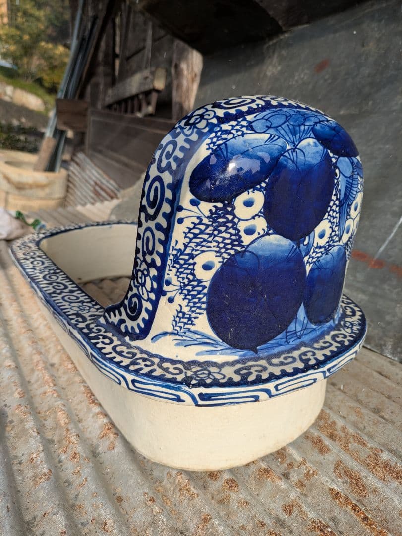 古便器　小便器　セット　青と白の花柄陶器　古道具　アンティーク　伊万里焼