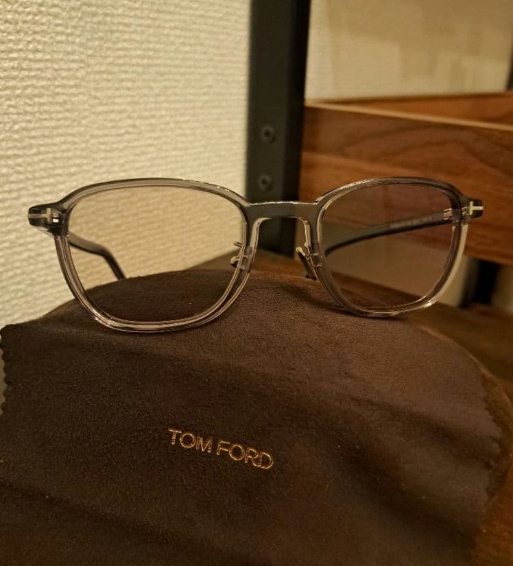 美品 TOM FORD サングラス TF5855-D-B 020 トムフォード