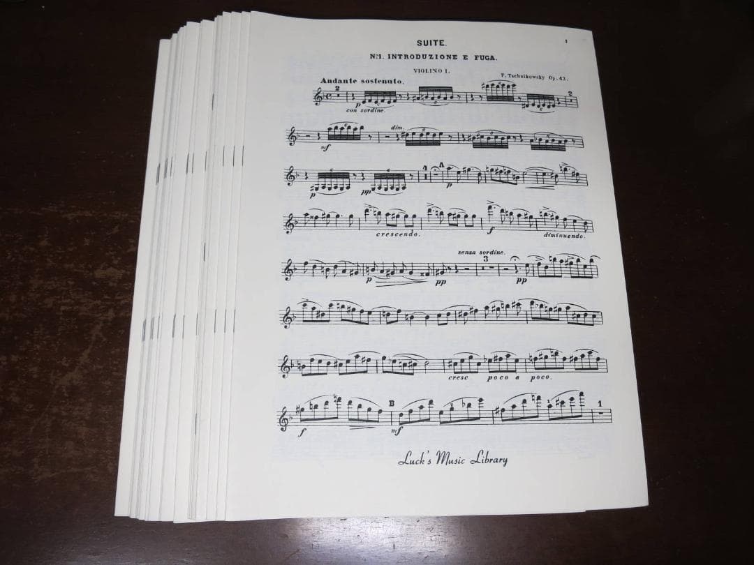 チャイコフスキー　組曲第1番のパート譜セット　Op.43　美品　オケ　スコア