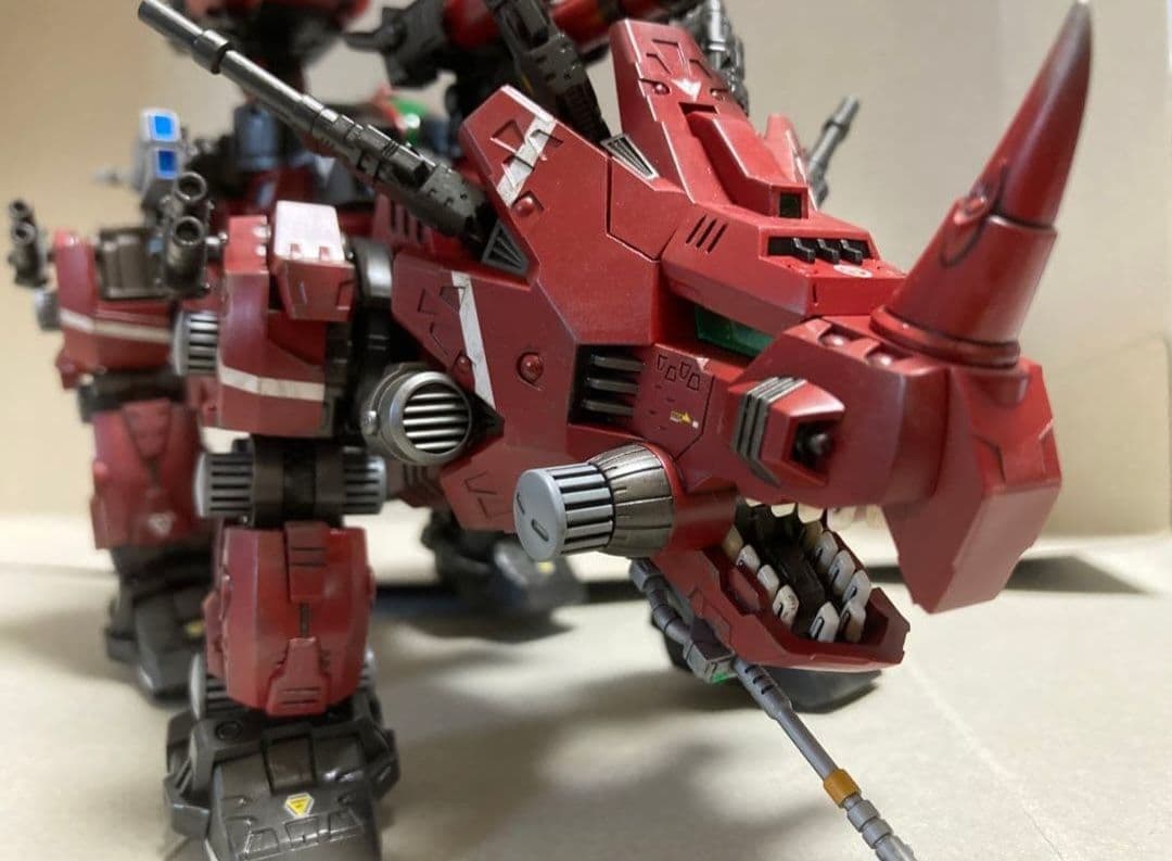 ゾイド HMM レッドホーン 完成品