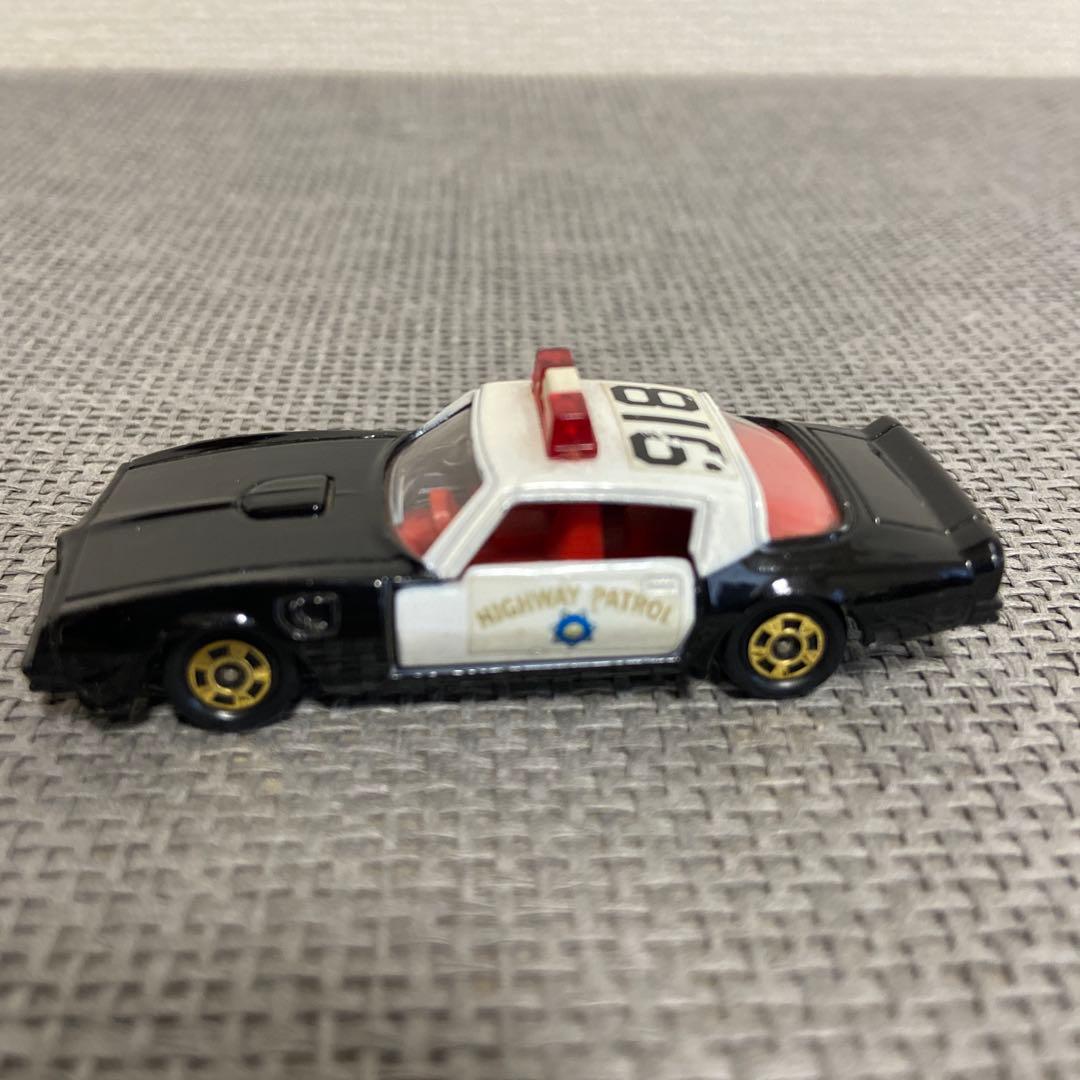 トミカ 日本製 ポンティアック ファイアーバード トランザム 青箱 パトカー
