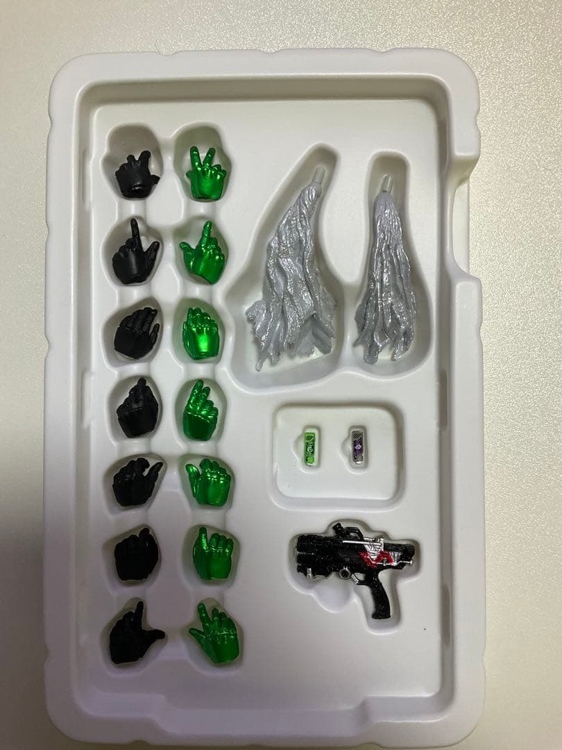 【中古品】S.H.Figuarts（真骨彫製法）仮面ライダーW サイクロンスカル