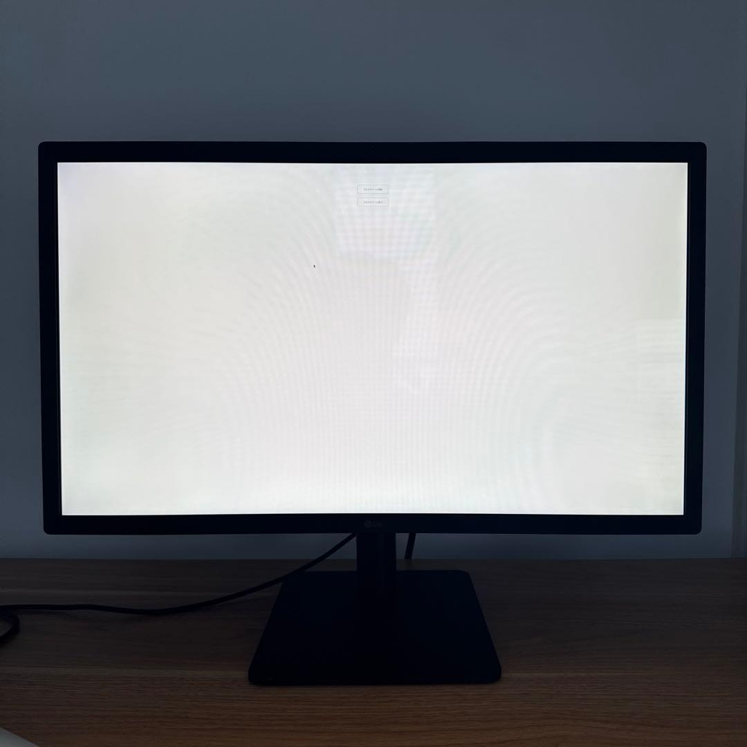ディスプレイ・モニター本体 LG UltraFine 4k Display 24MD4KL-B