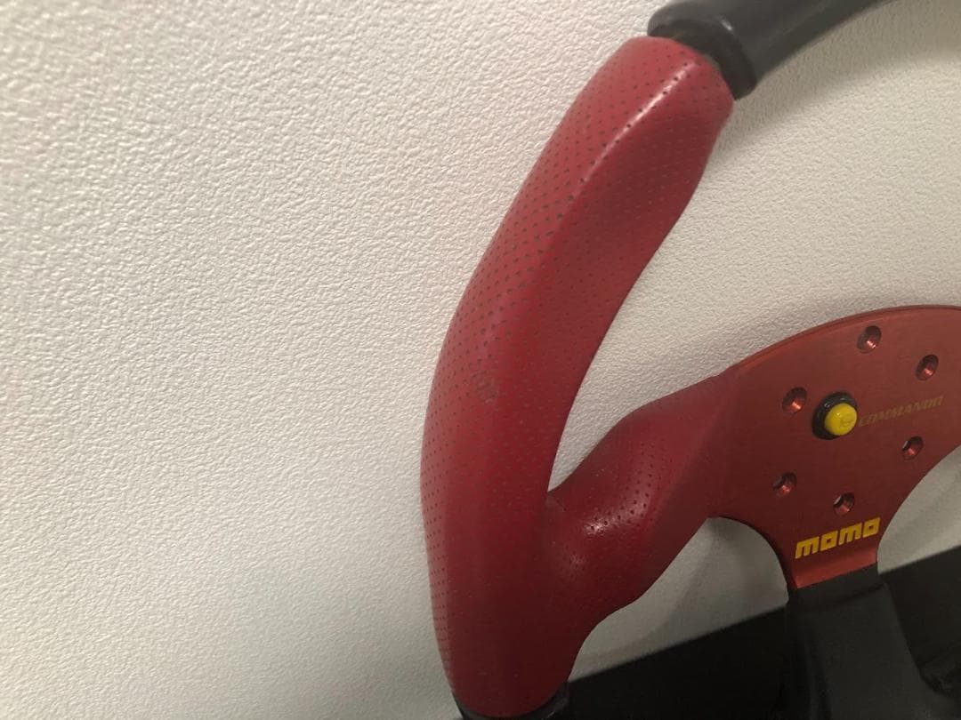 MOMO モモ COMMANDO ステアリング