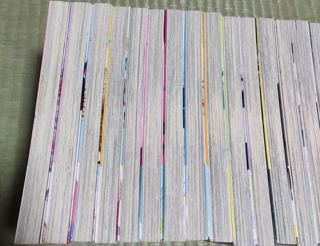 2.5次元の誘惑 初版発行刊 帯付き 1巻〜24巻 24冊セット