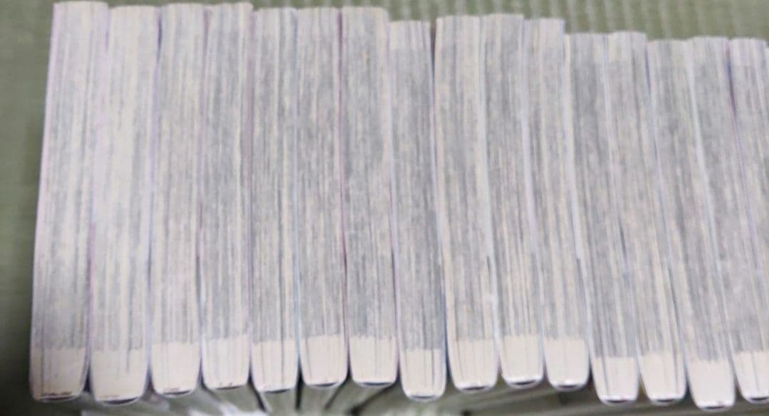 2.5次元の誘惑 初版発行刊 帯付き 1巻〜24巻 24冊セット