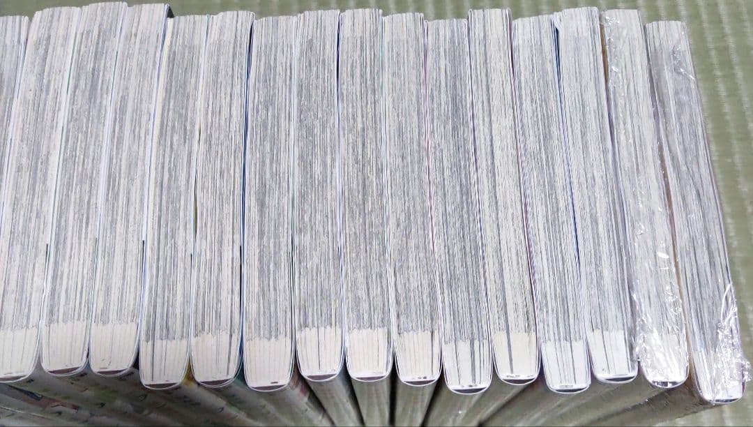 2.5次元の誘惑 初版発行刊 帯付き 1巻〜24巻 24冊セット