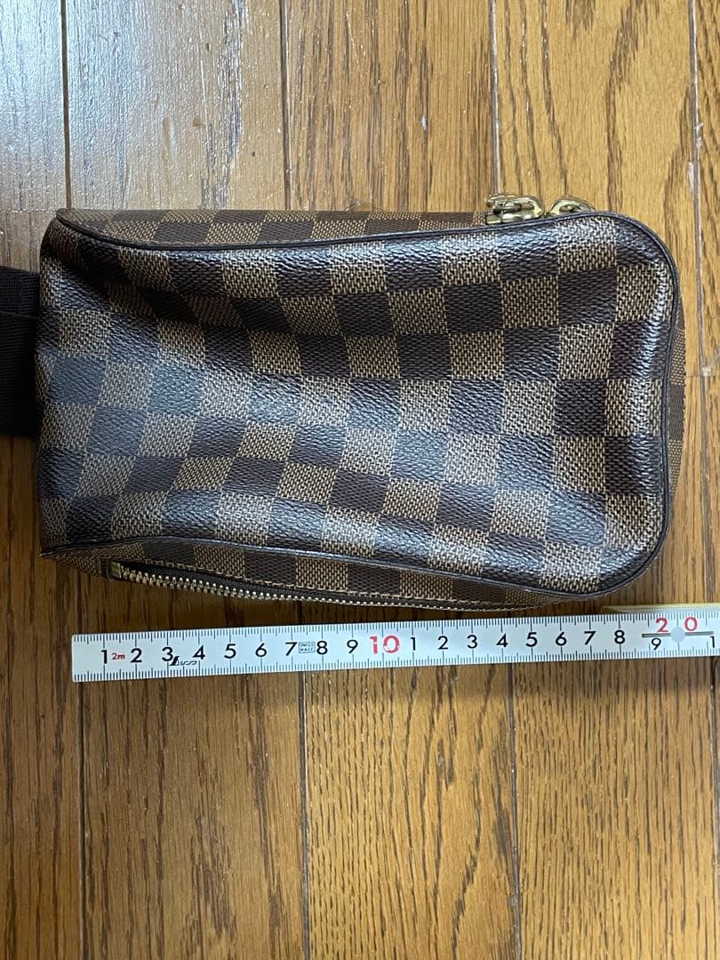 Louis Vuitton ダミエ ボディバッグ