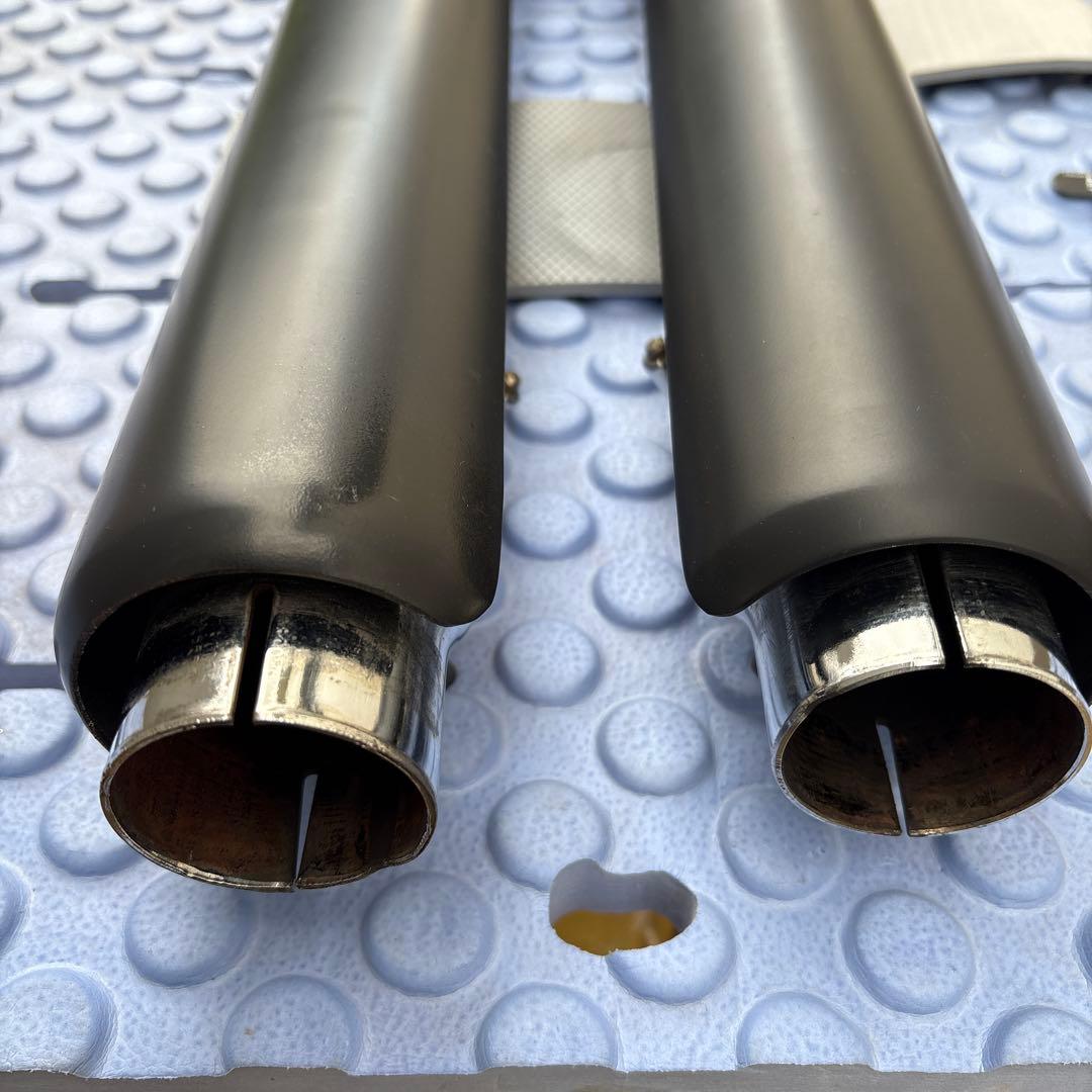 Python ハーレーツーリン　マフラー ブラック　2007年FLTRに装着分