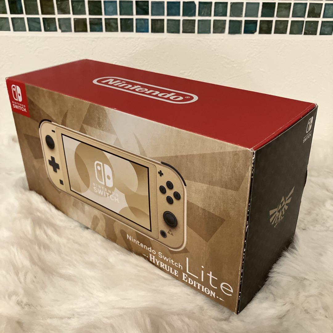 Nintendo Switch Lite ハイラルver. ケース付
