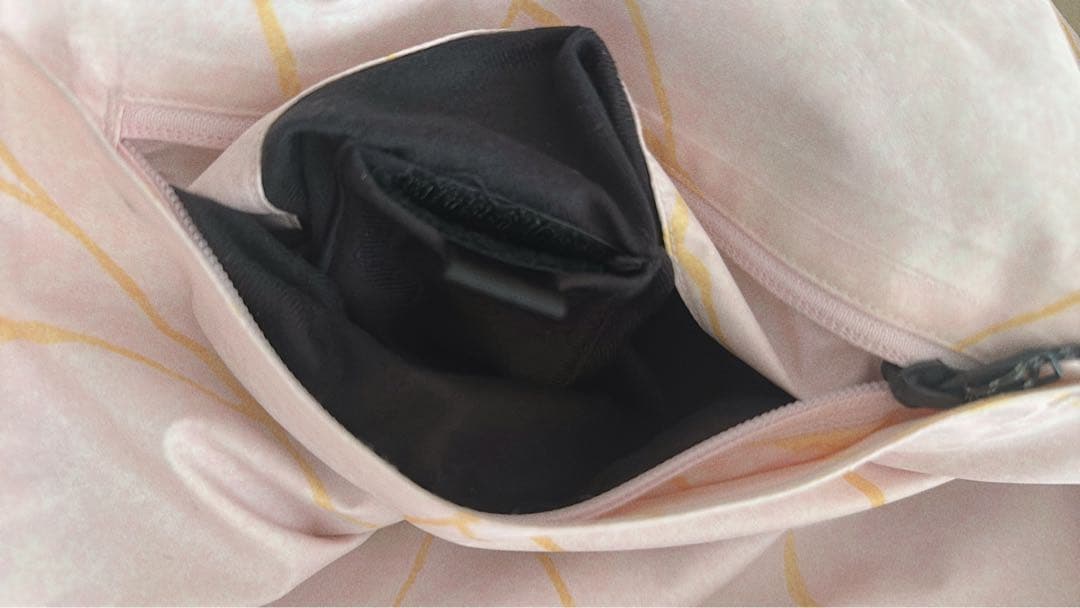 バートンAK GORE UPSHFTレディースS KINTSUGI柄　薄ピンク