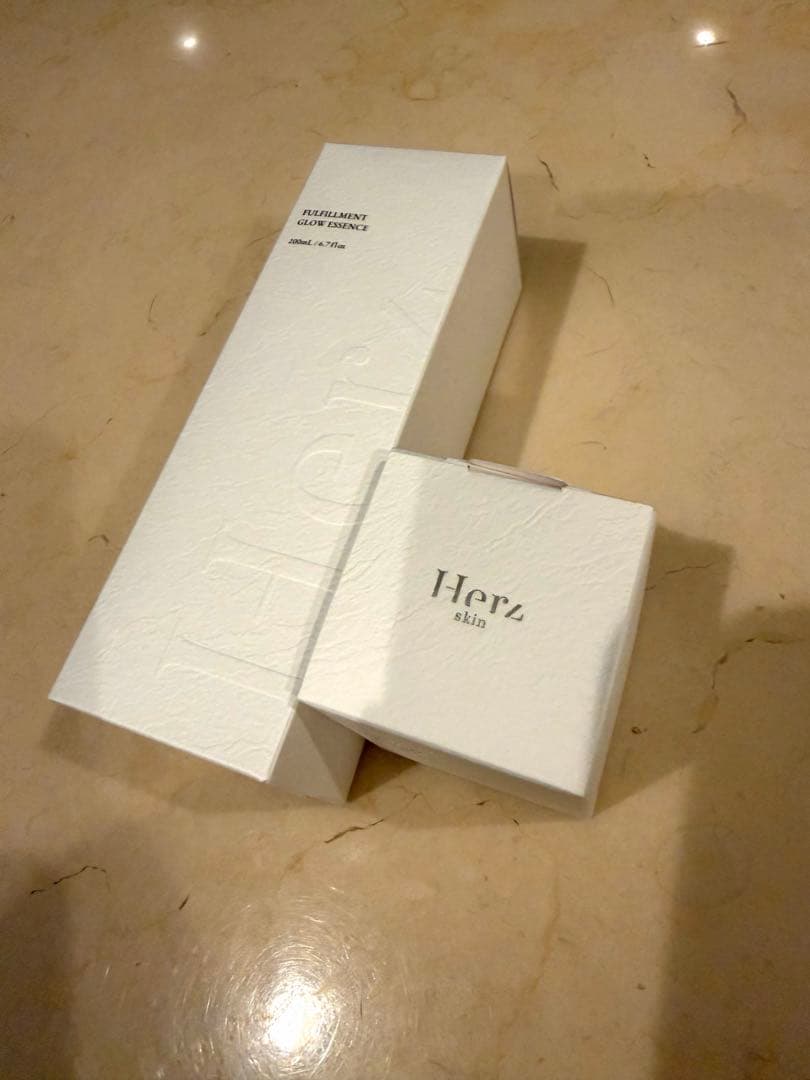 ヘルツスキン　化粧水クリーム新品未使用