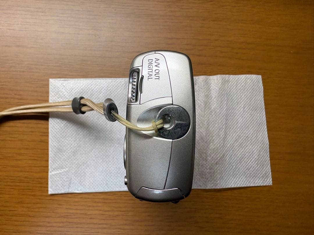 【ジャンク品】IXY DIGITAL 800 IS