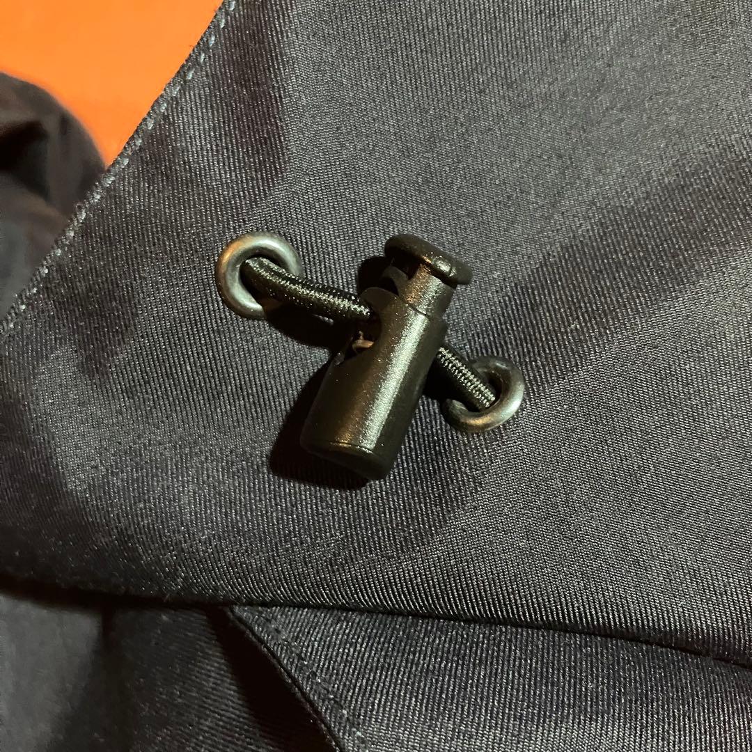 クロアチア軍　ミリタリージャケット　ゴアテックス　希少　ECWCS