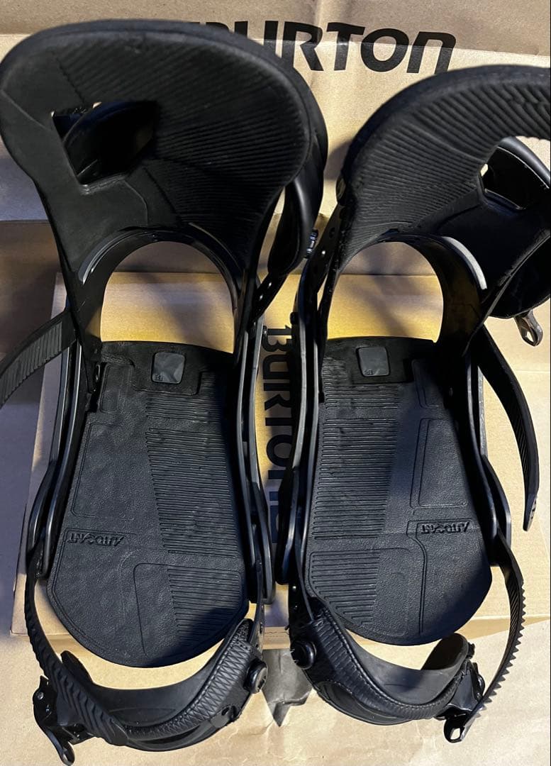 BURTON ビンディング Cartel Black メンズ　サイズM カーテル