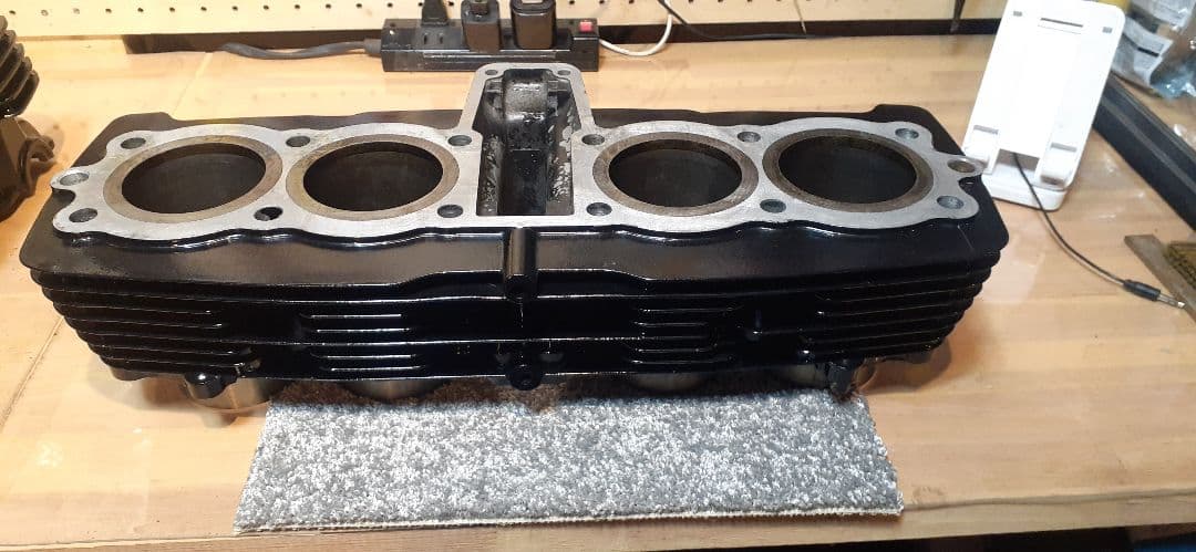 CB750F　CB750FBB　シリンダー再塗装品