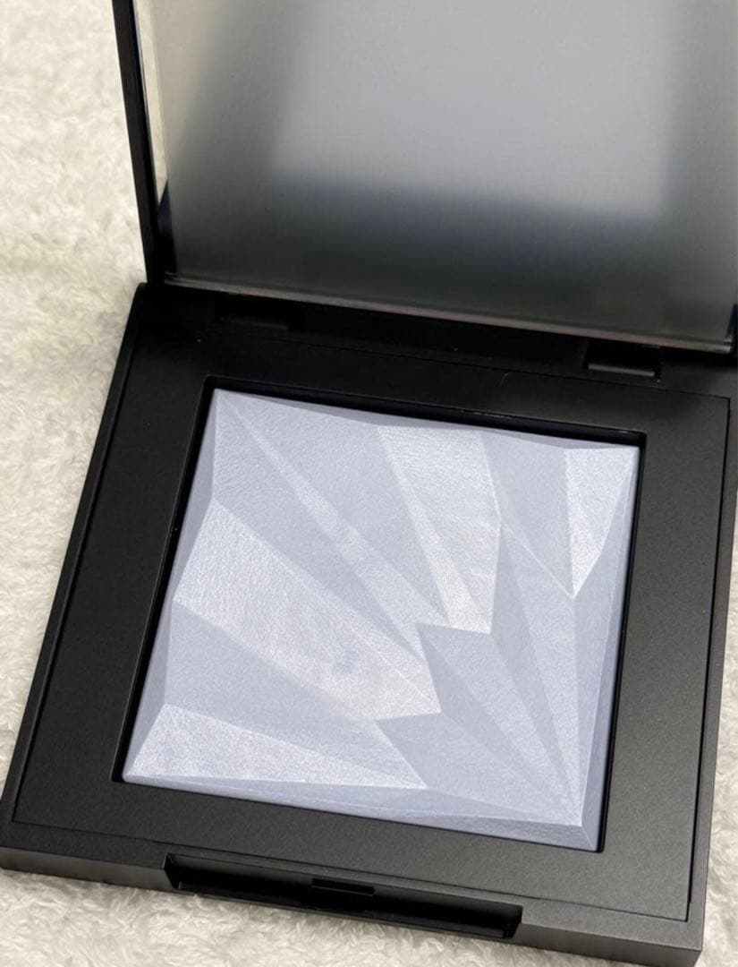 アンリミテッド ルミマット セッティング ジェル イン パウダー　アオタケブルー