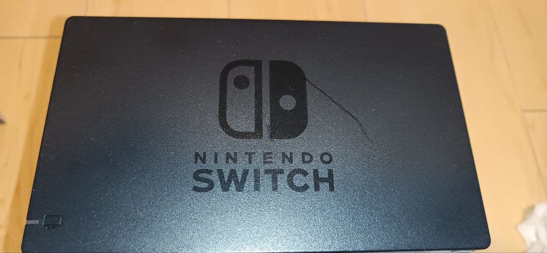 Nintendo Switch 本体 ネオンブルー、レッド Joy-Con付