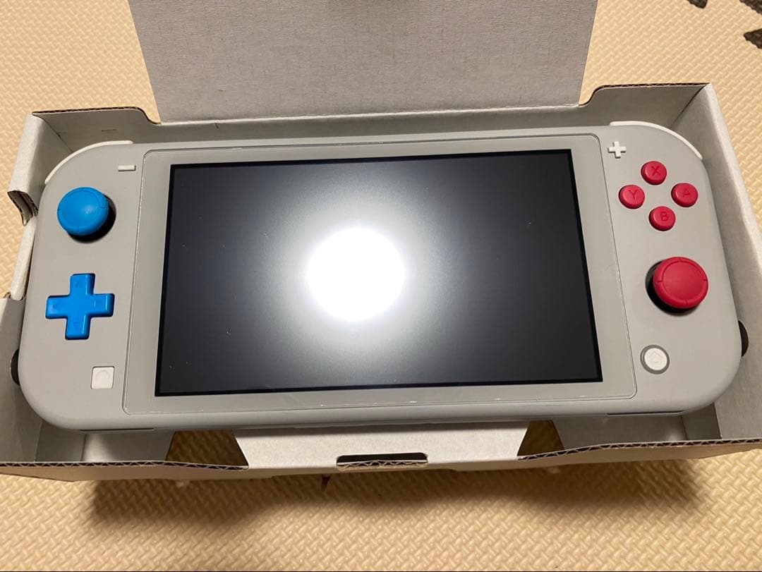 Nintendo Switch Lite ザシアン・ザマゼンタ ポケモン 剣盾
