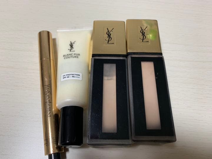 イヴ・サンローラン 化粧品