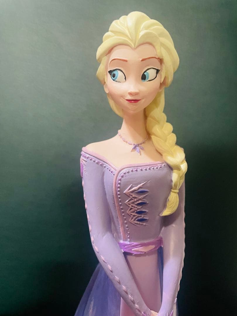 アナと雪の女王 エルサ ナイトドレス LEDライト ディズニーストア フィギュア