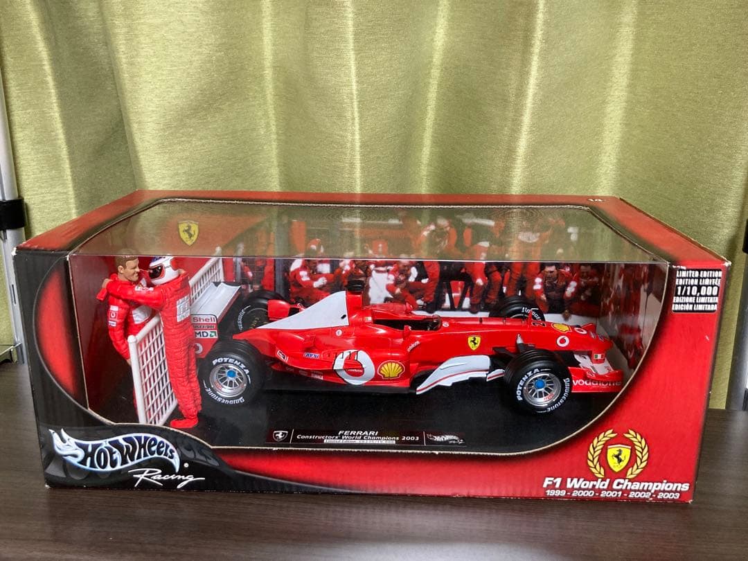 ホットウィール 1/18 フェラーリ ワールドチャンピオン2003 シューマッハ
