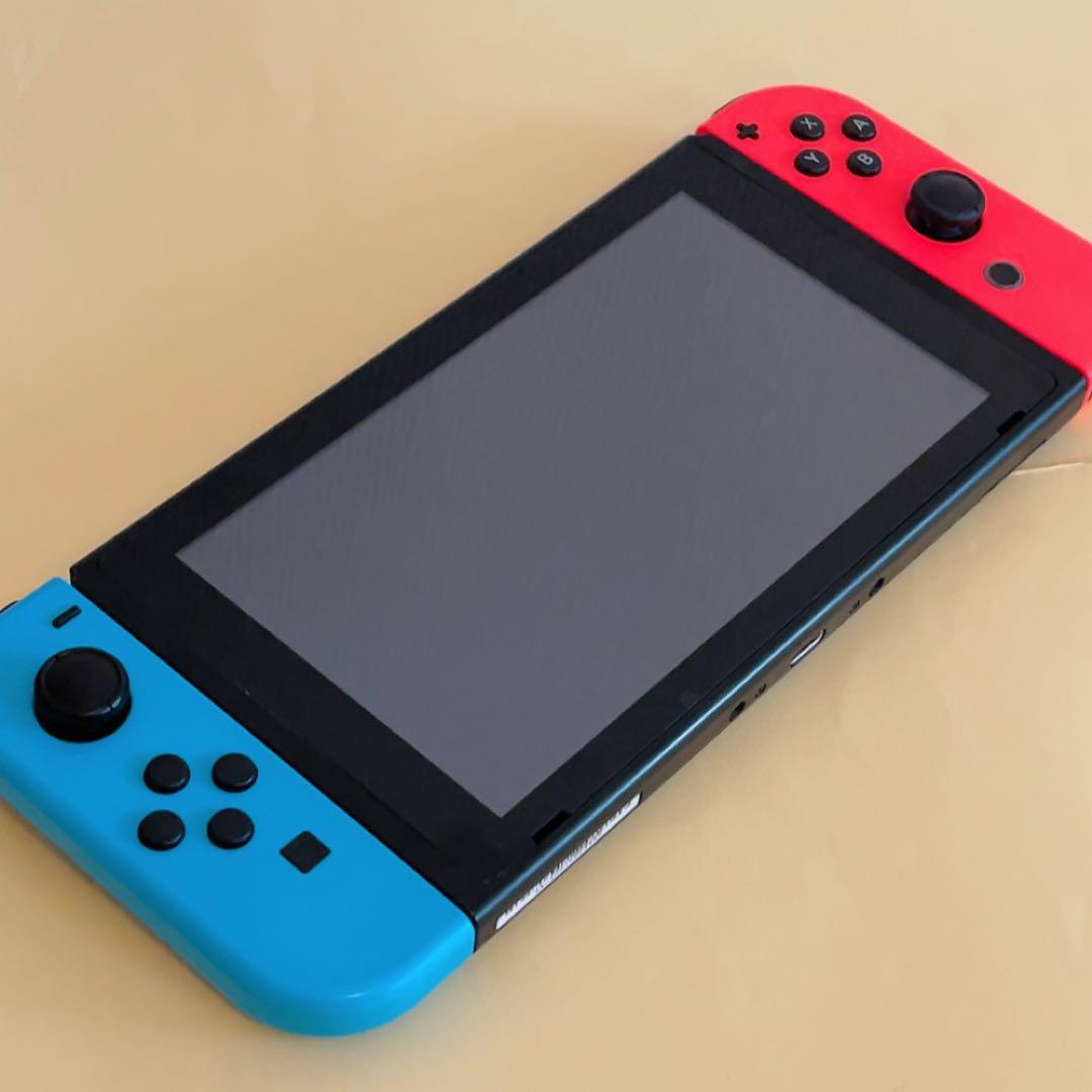 Nintendo Switch 本体　周辺機器付き