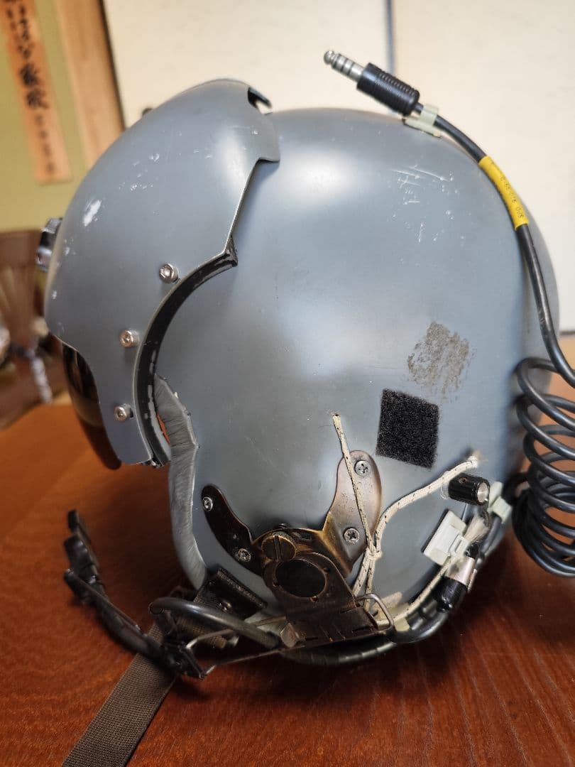 軍用ヘリコプターパイロットヘルメット
