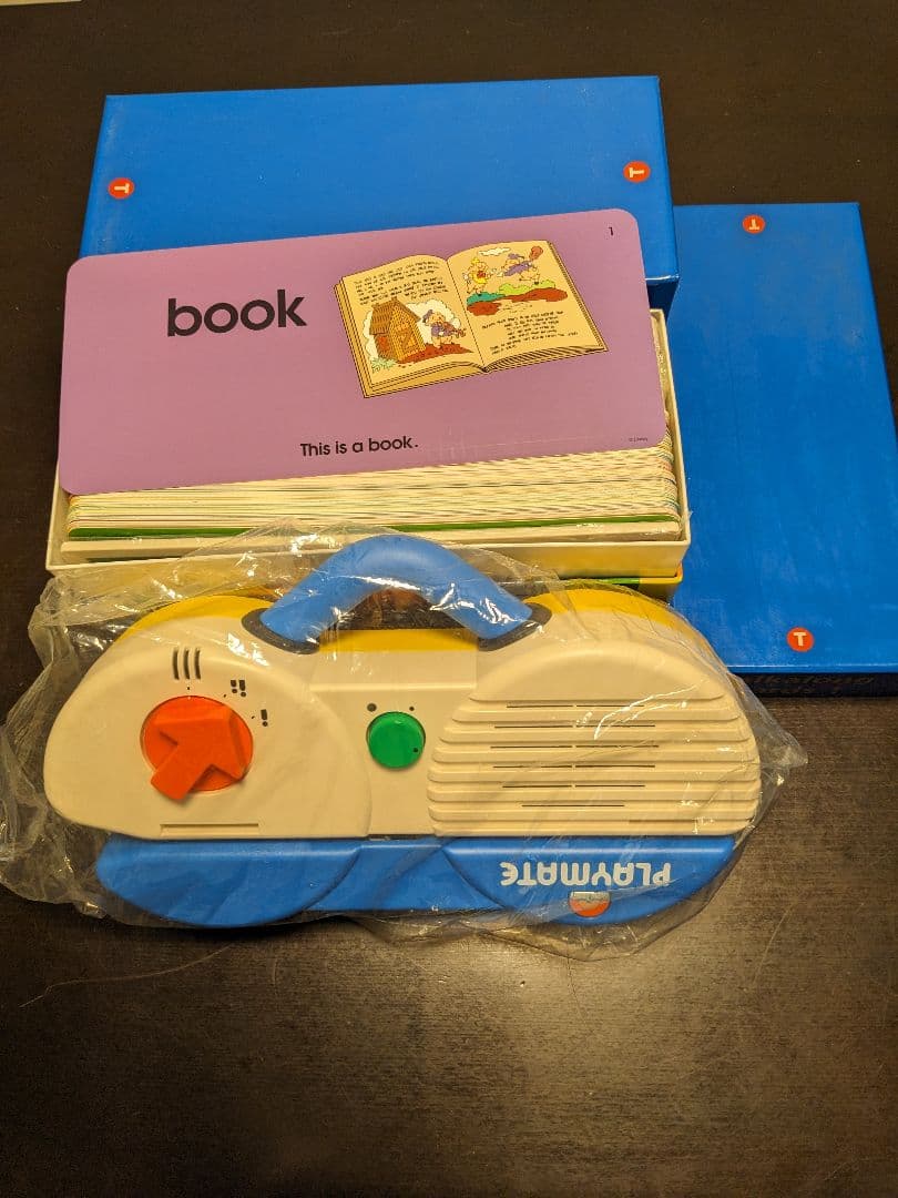 ワールドファミリー　英語　プレイアロング　シングアロング　トークアロング