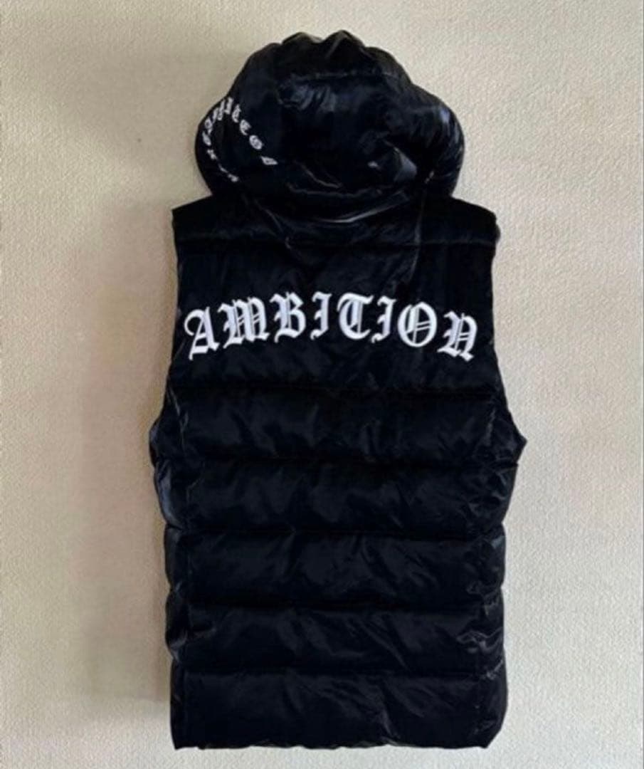 アダムスジャグラーフード付きダウンベスト ブラック