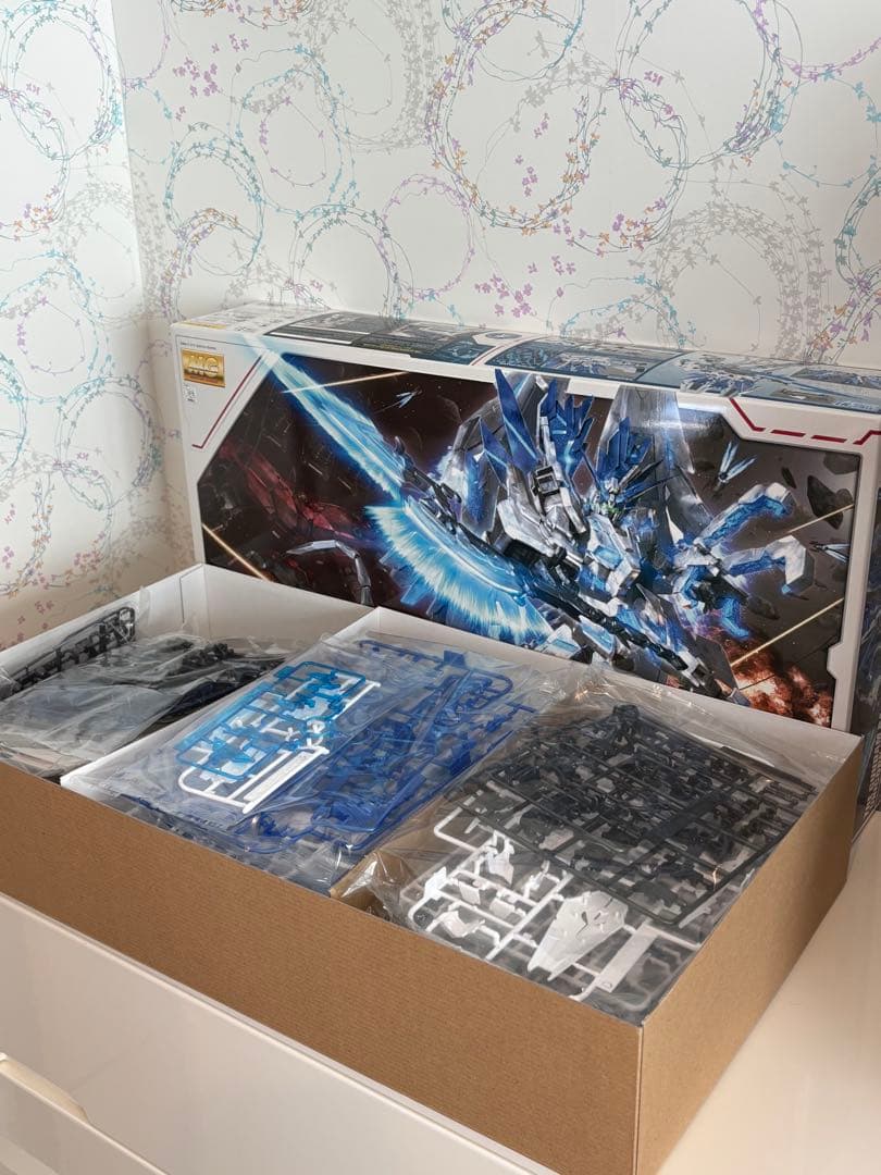 ＭＧ 1/100 【ガンダムベース限定】ユニコーンガンダムペルフェクティビリティ