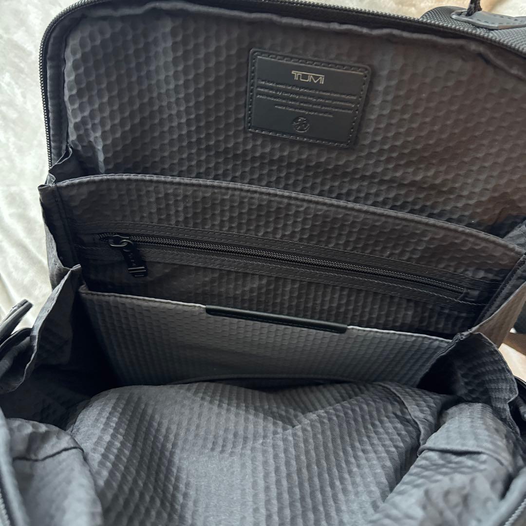 TUMI 迷彩柄 ビジネスバッグ