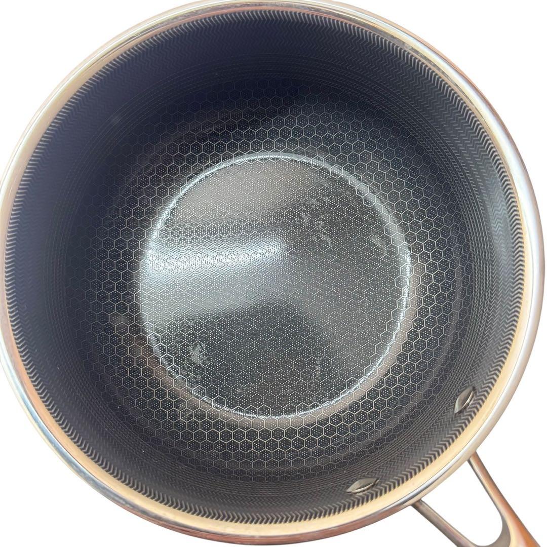 ヘックスクラッド　ハイブリッド蓋付き鍋　2.8リットル　20センチ