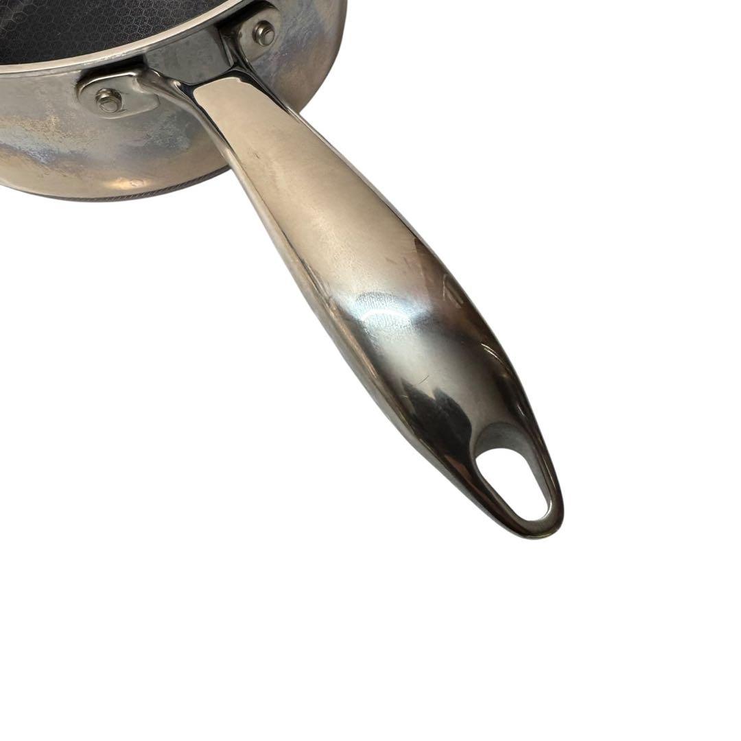 ヘックスクラッド　ハイブリッド蓋付き鍋　2.8リットル　20センチ